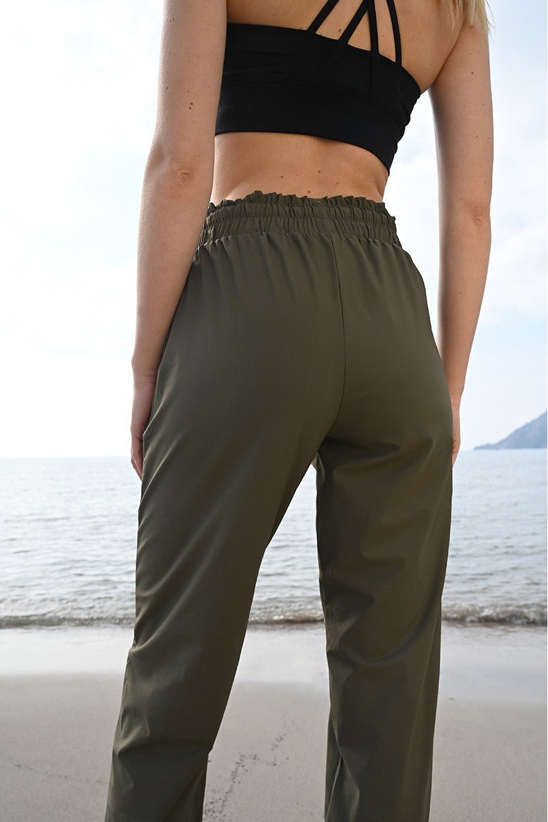 KHAKI