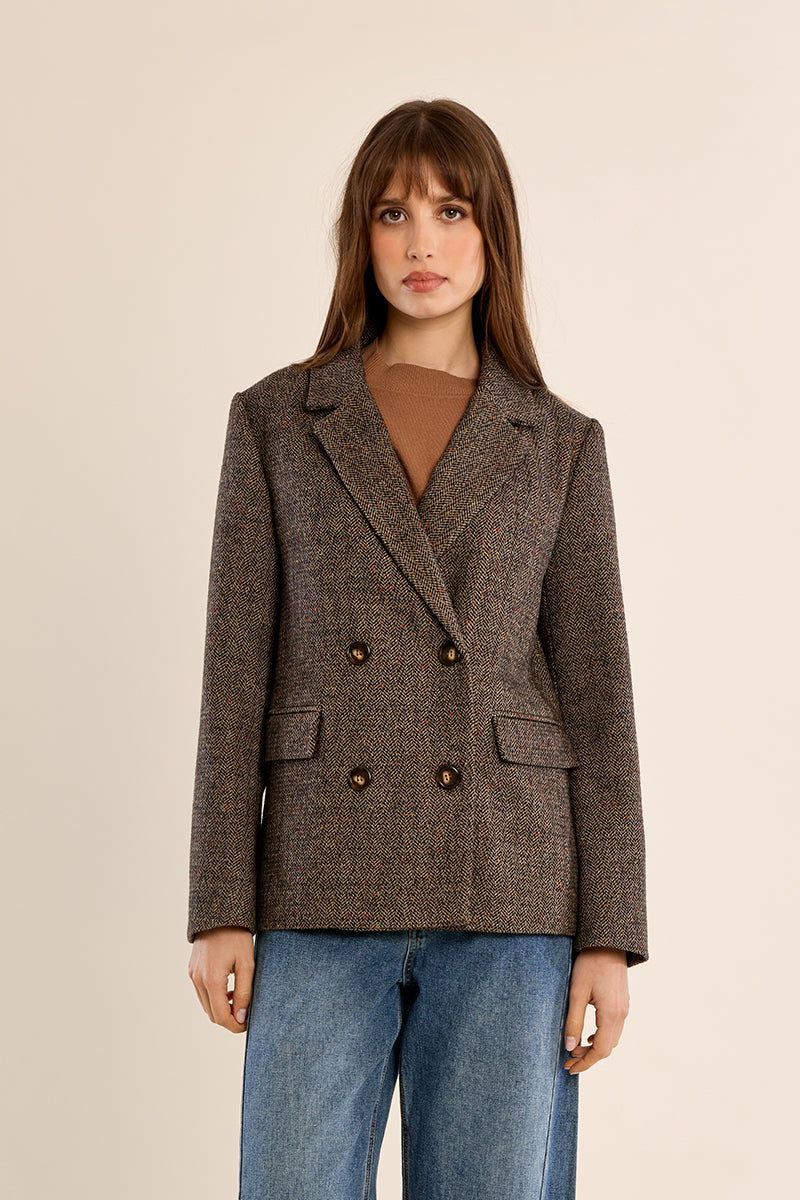 DARK BEIGE