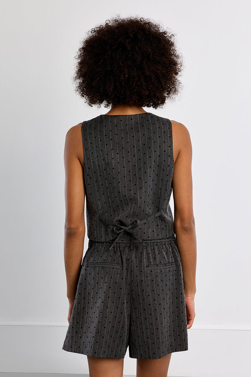 DARK GREY