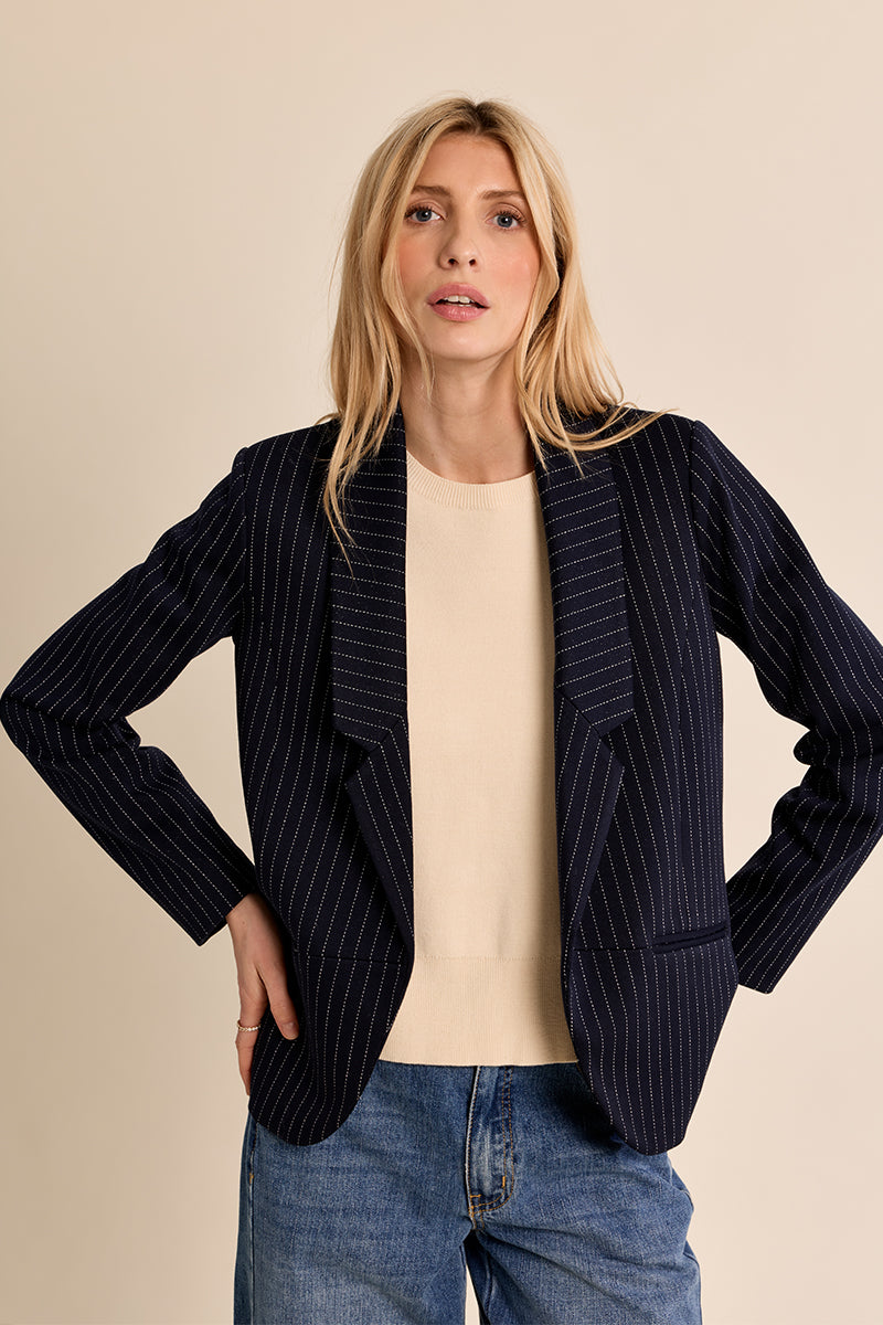 NAVY BLUE