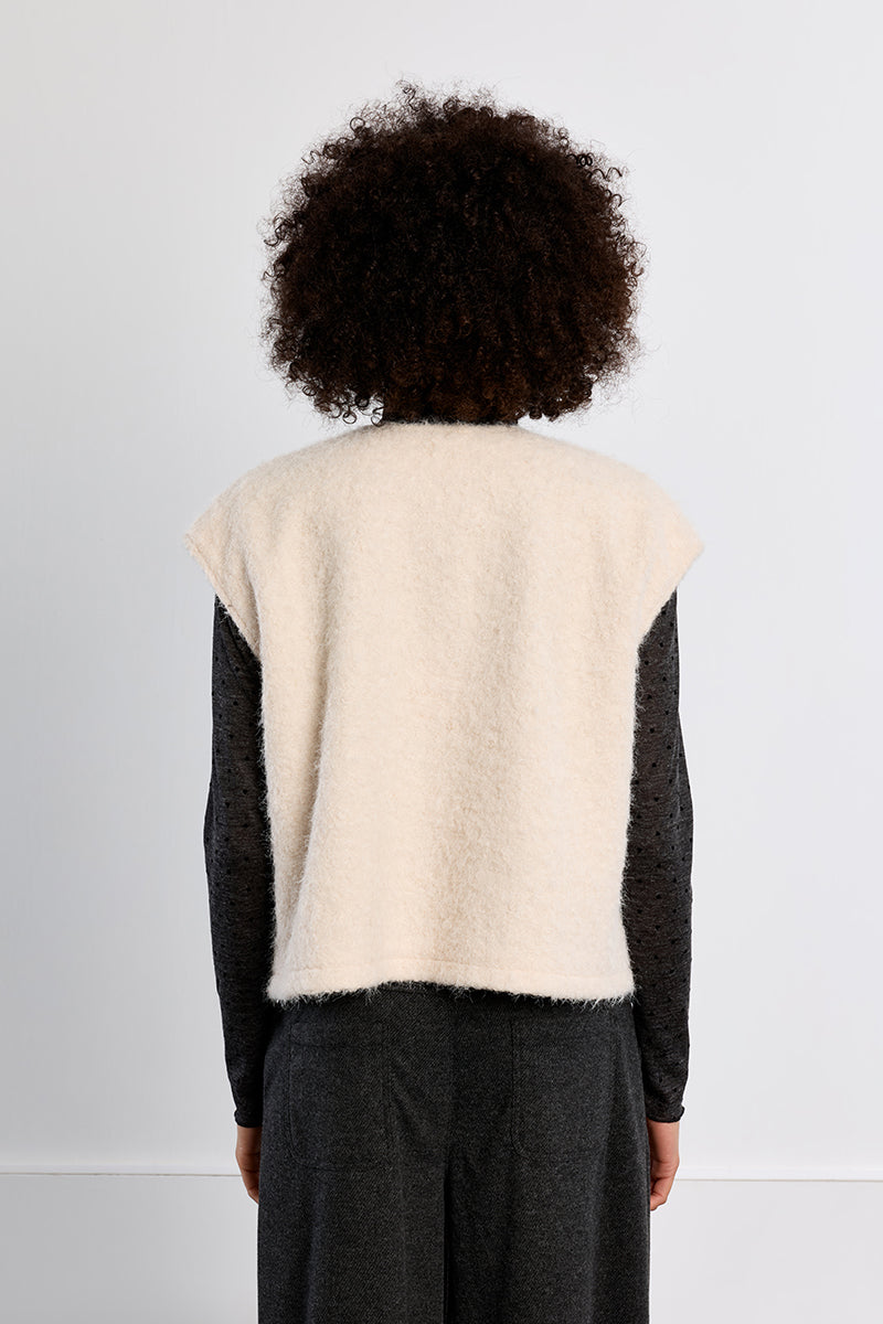 OFFWHITE