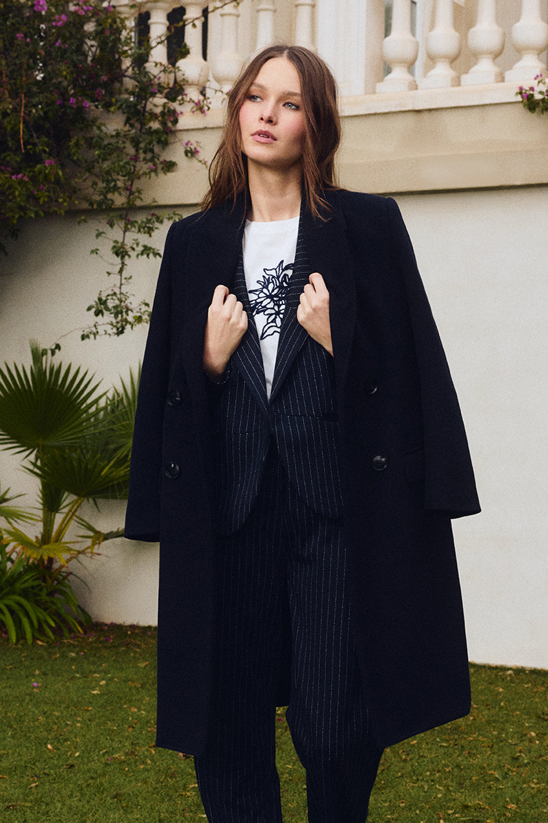 NAVY BLUE