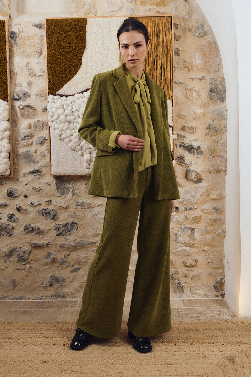 OLIVE GREEN
