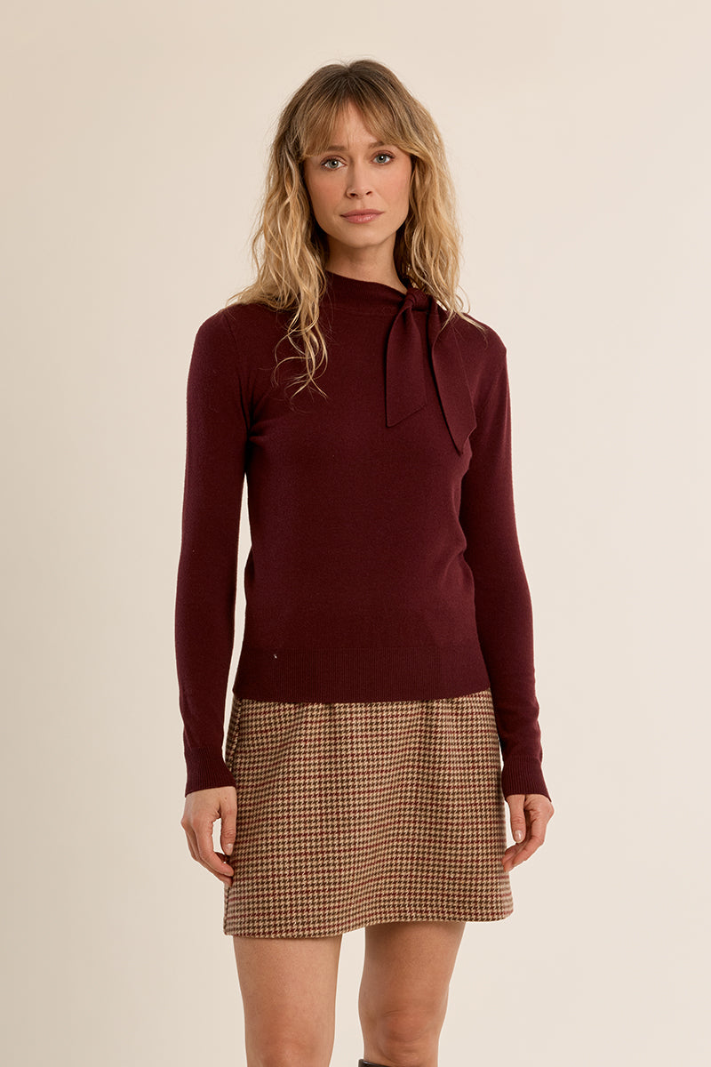 DARK RED