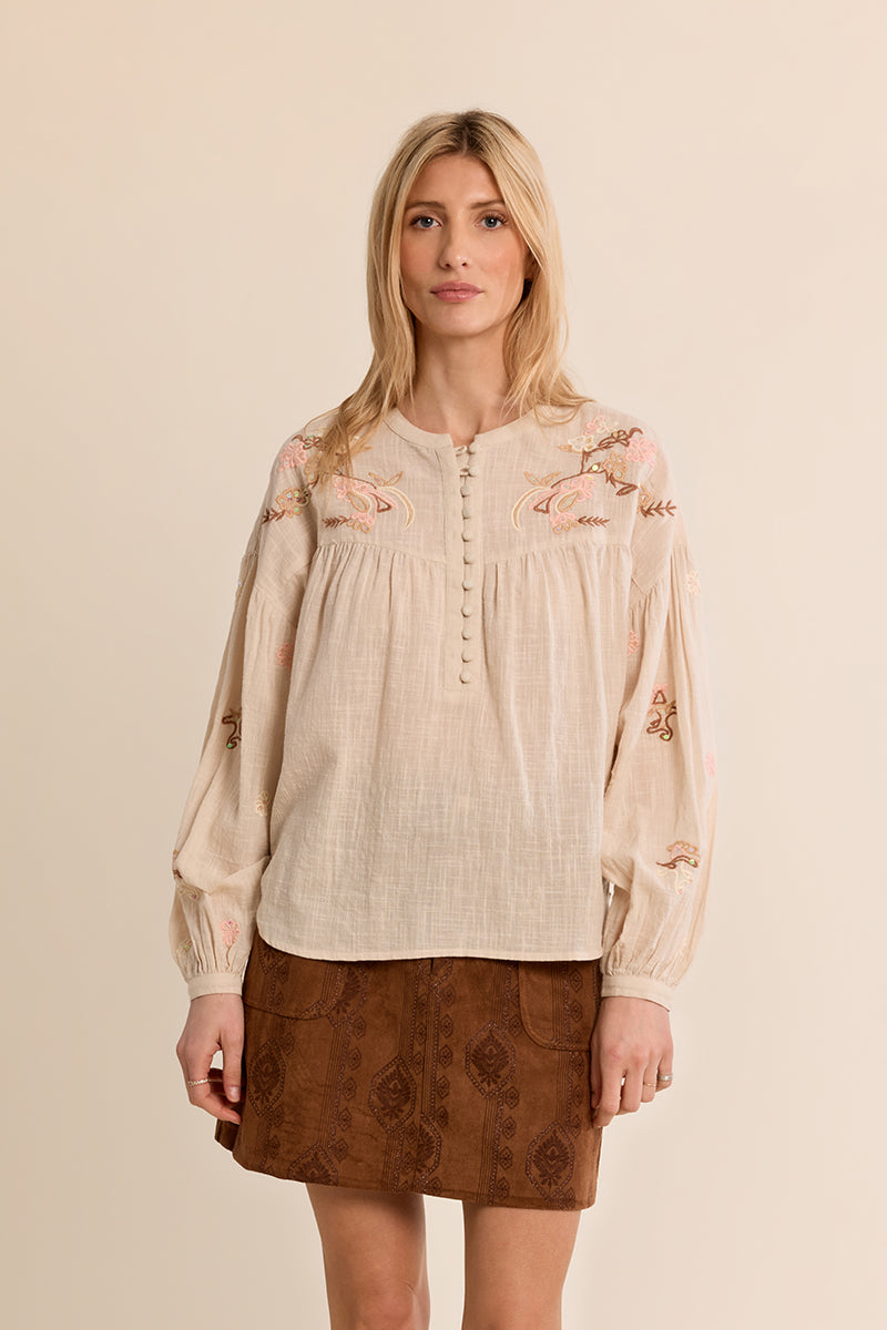 BEIGE