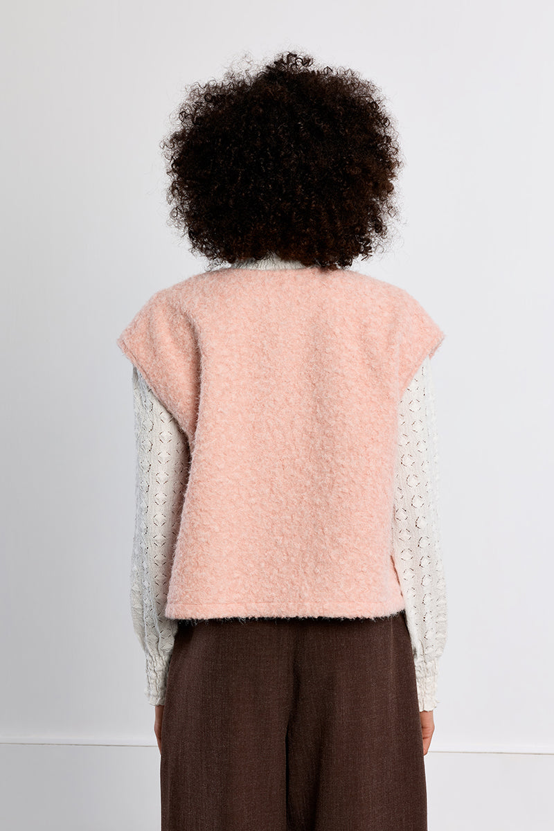 LIGHT PINK