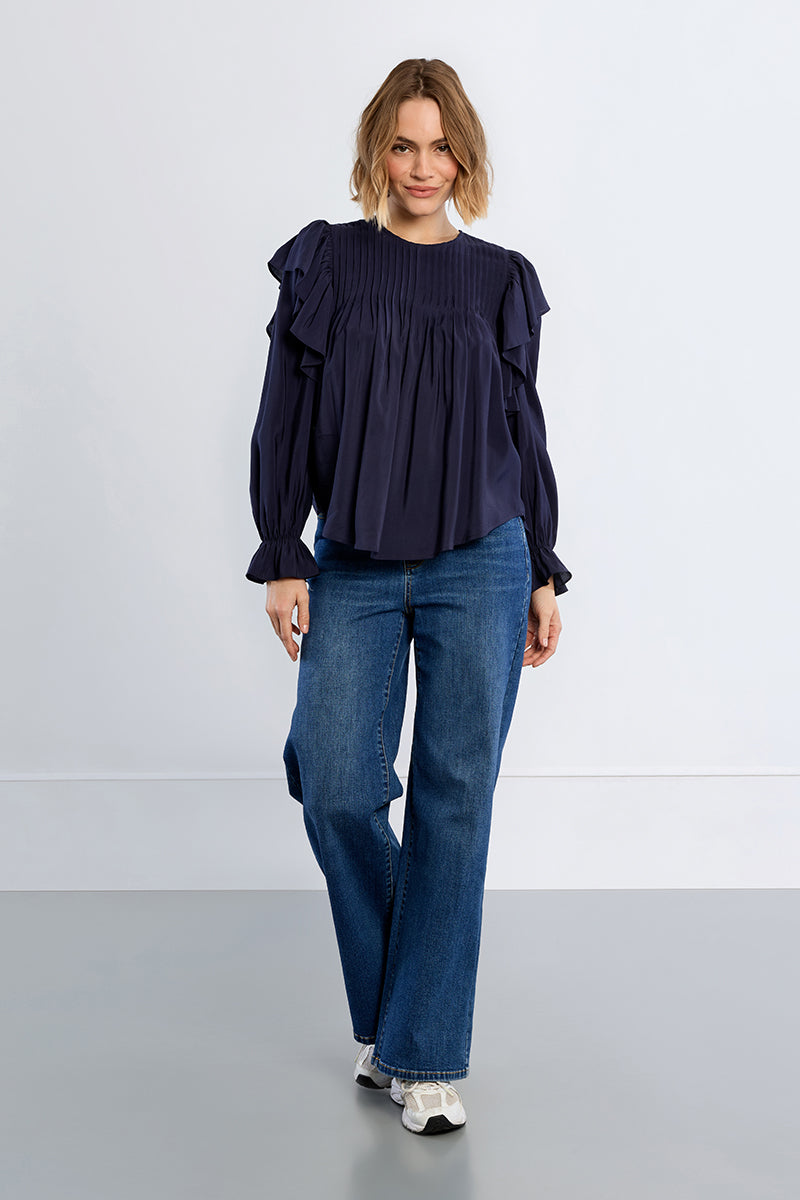 NAVY BLUE