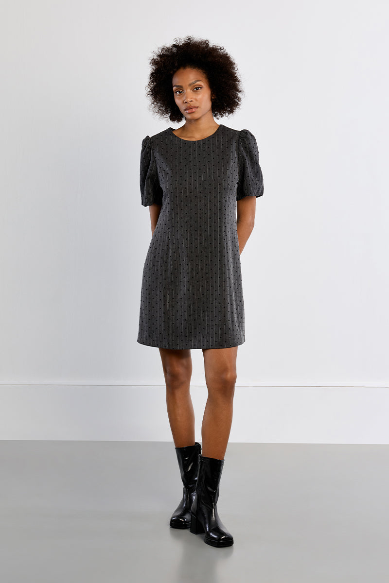DARK GREY