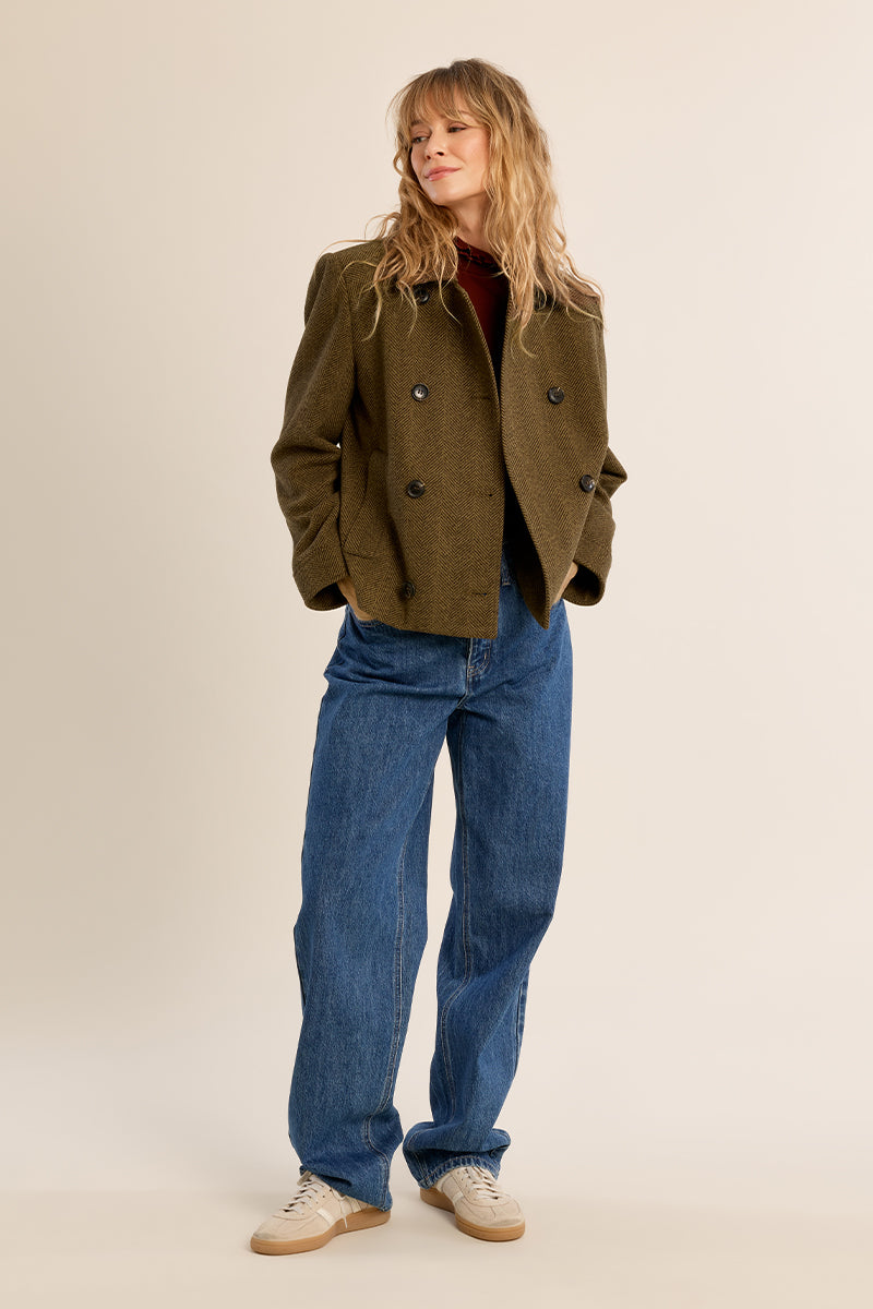 KHAKI