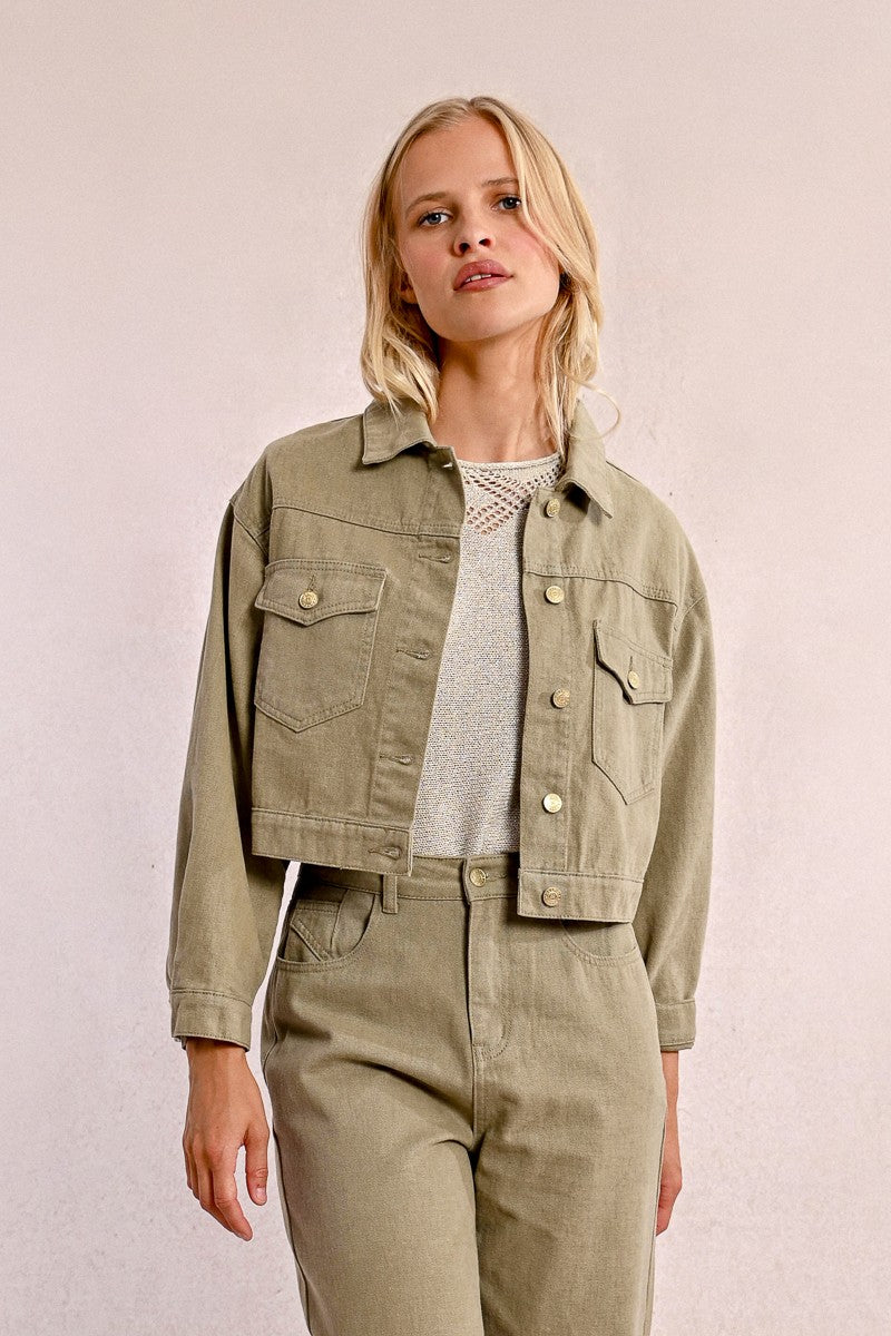 KHAKI