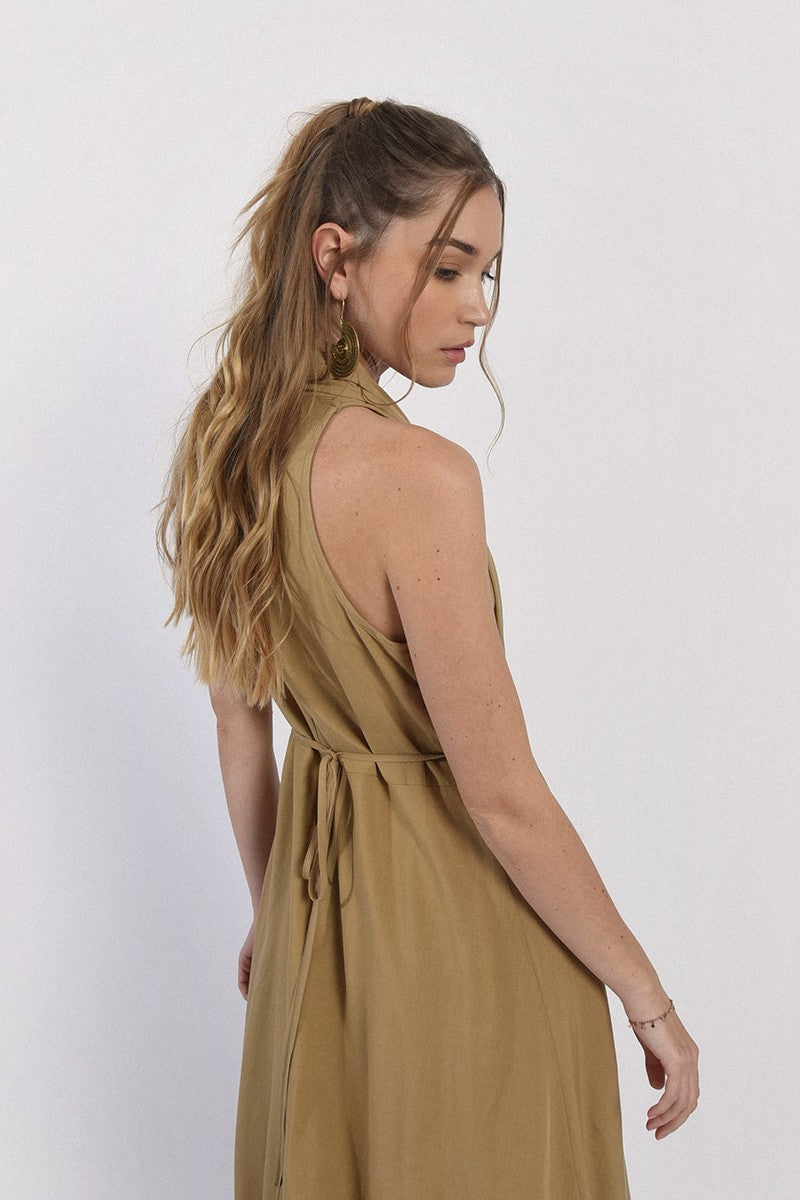 DARK BEIGE