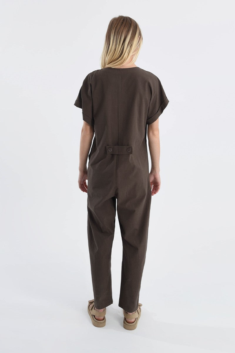 KHAKI