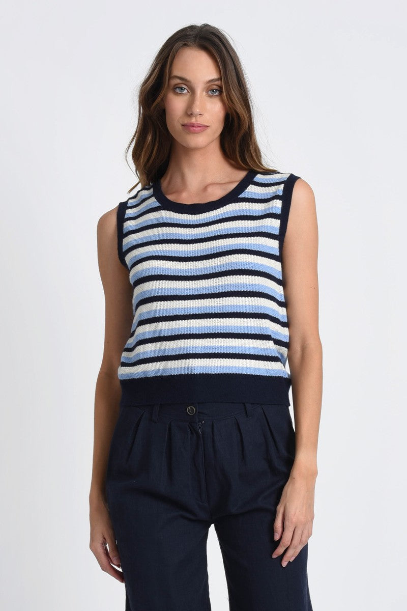 NAVY BLUE