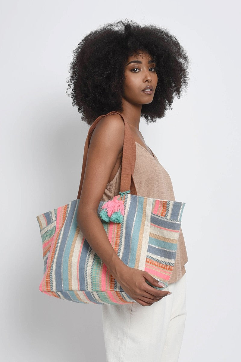 MULTICOLOUR