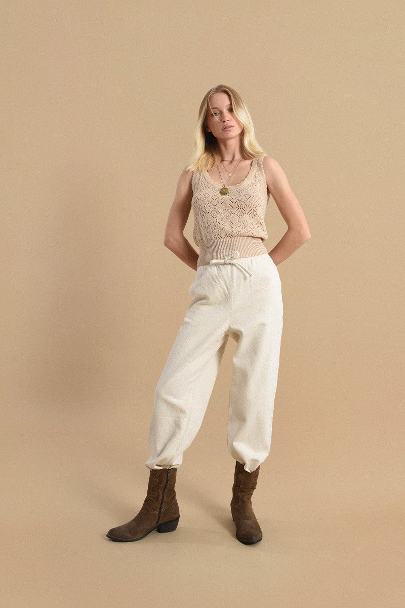 DARK BEIGE
