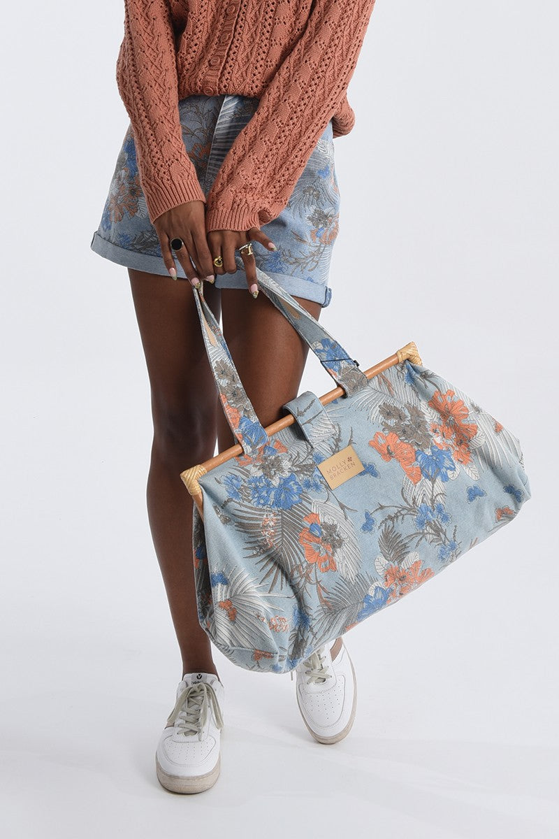 LIGHT DENIM