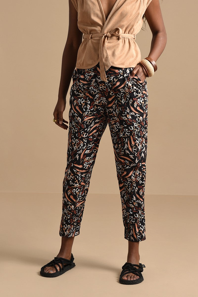 BLACK FAUVE