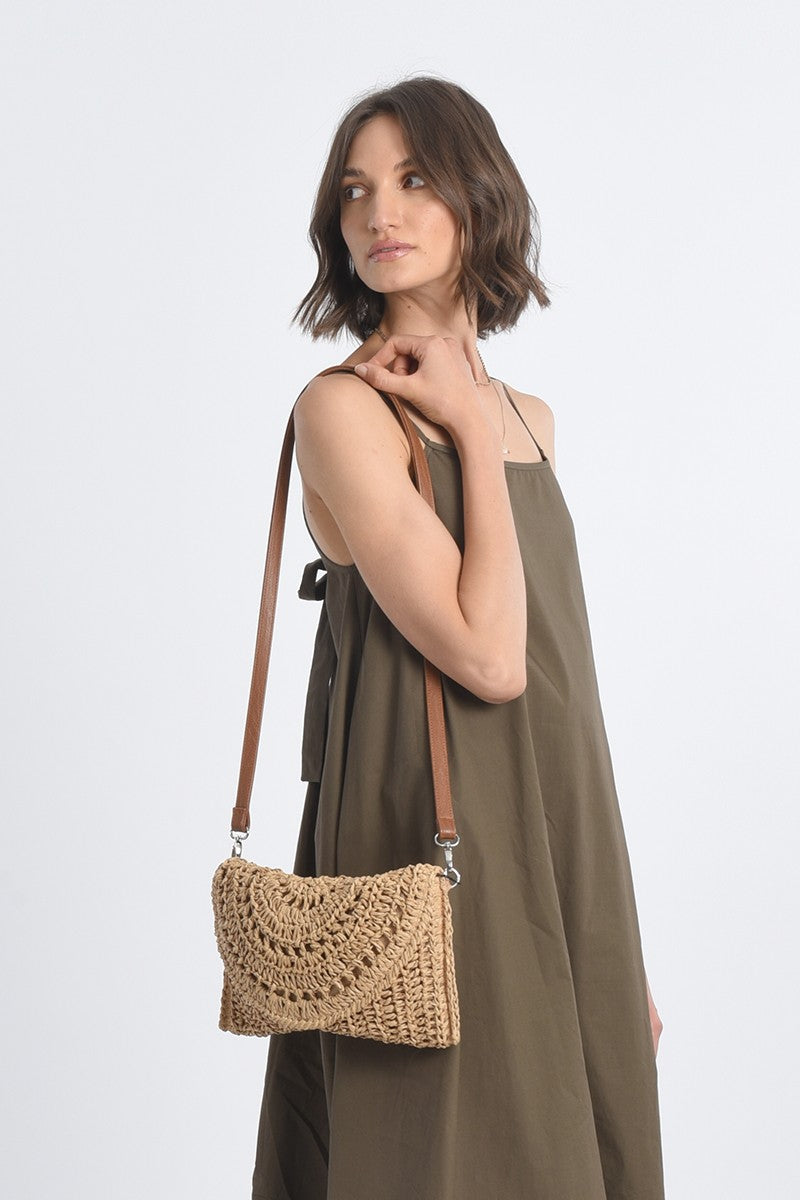 DARK BEIGE