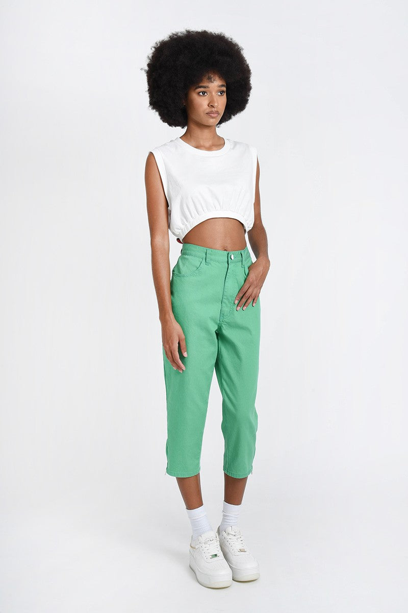 GREEN