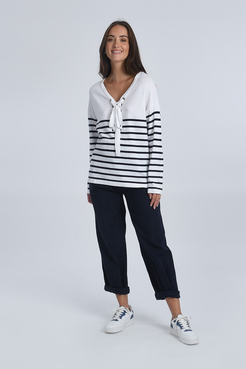 WHITE/NAVY